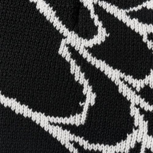 Beanie Spider Web Design