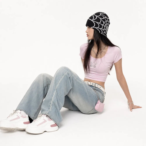 Beanie Spider Web Design